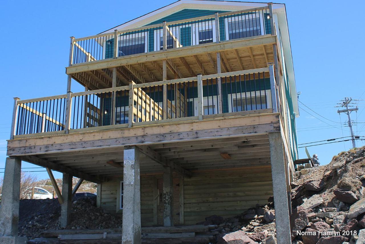 Toulinguet Inn - Suites Twillingate Exterior photo